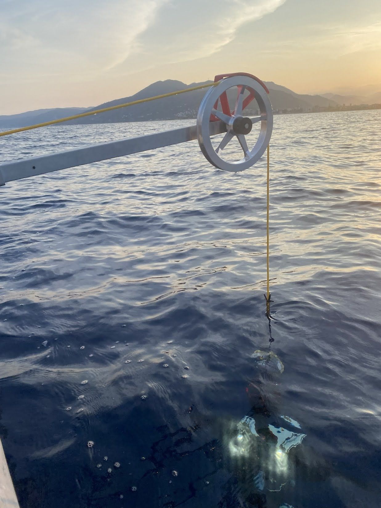 Nautilus ROV underwater device